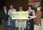 Presentation of cheque by Mayor to Principal, St.Xaviers College on behalf of Jagriti Art